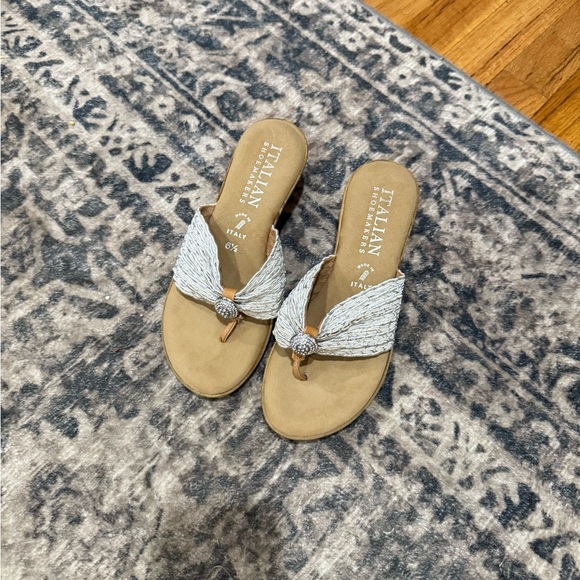 Italian Shoemakers Beige and Cream Sandals - Picture 1 of 7